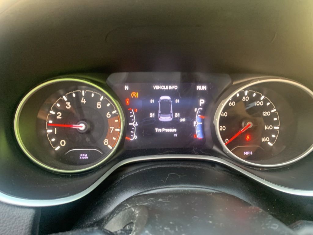 Used 2018 Jeep Compass Latitude w/ Popular Equipment Group image 17