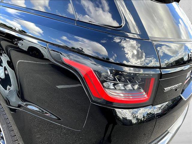 Used 2022 Land Rover Range Rover Sport HSE Silver Edition image 29