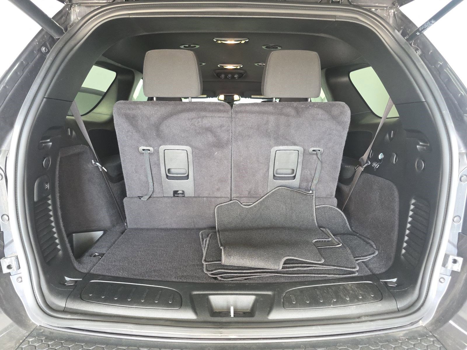 Used 2023 Dodge Durango GT w/ Blacktop Package AWD/4WD image 18