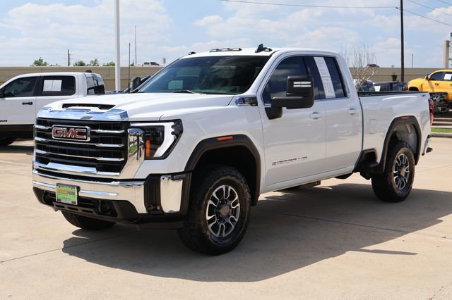 Used 2024 GMC Sierra 2500 SLE w/ SLE Value Package; AWD/4WD image 3