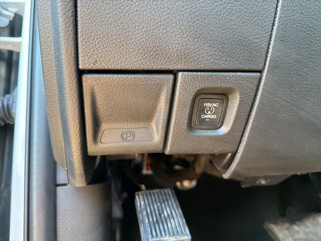 New 2026 RAM 3500 Laramie w/ Towing Technology Group AWD/4WD image 32