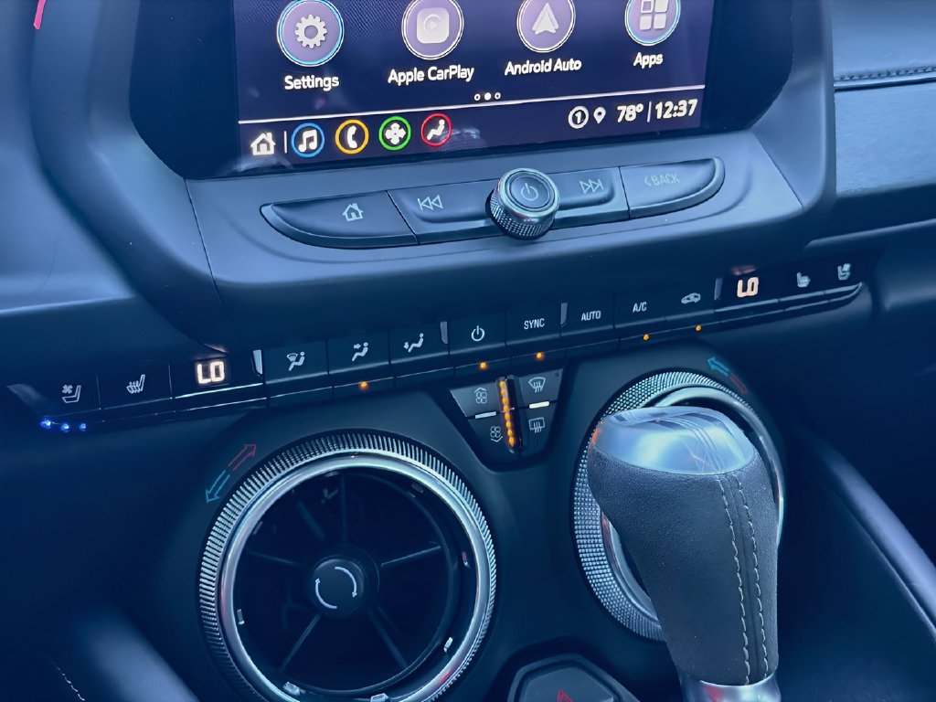 Used 2022 Chevrolet Camaro SS RWD image 15