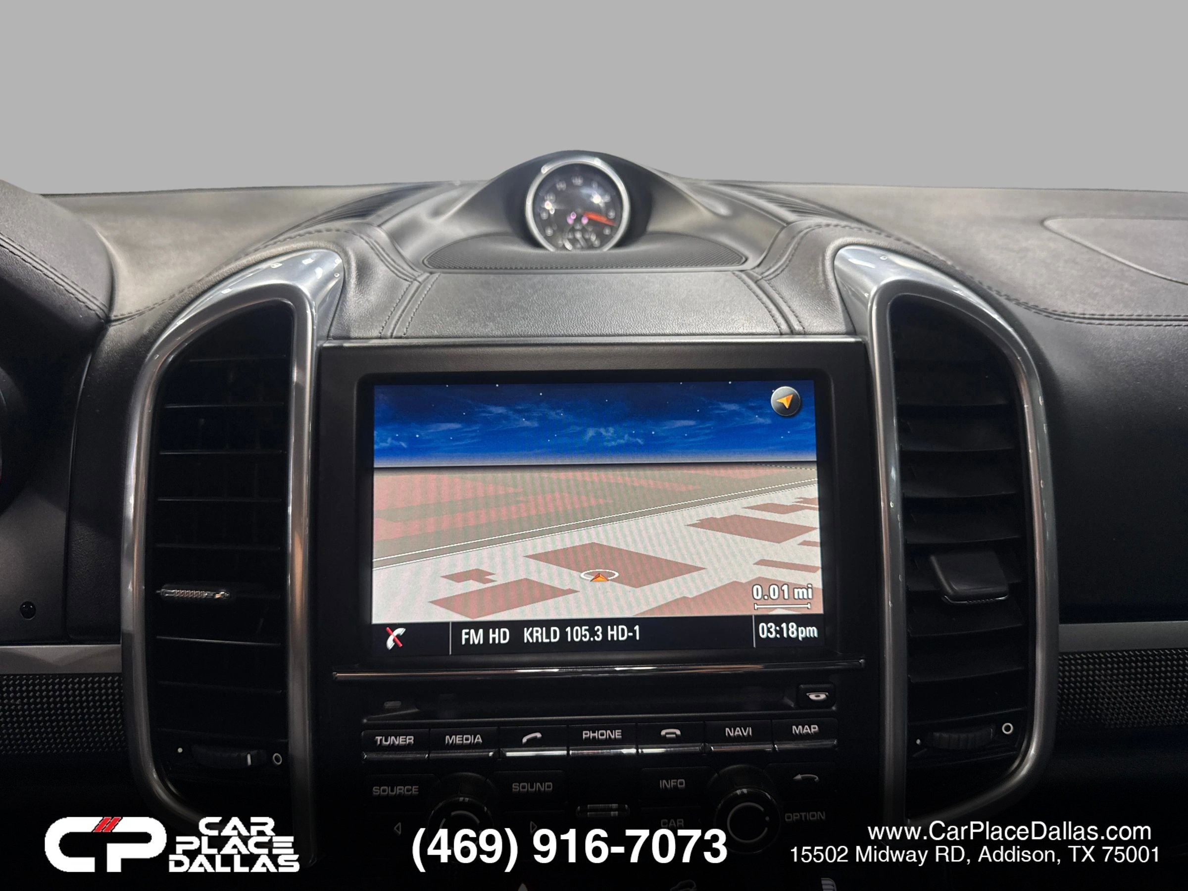 Used 2016 Porsche Cayenne GTS w/ Premium Package Plus image 33