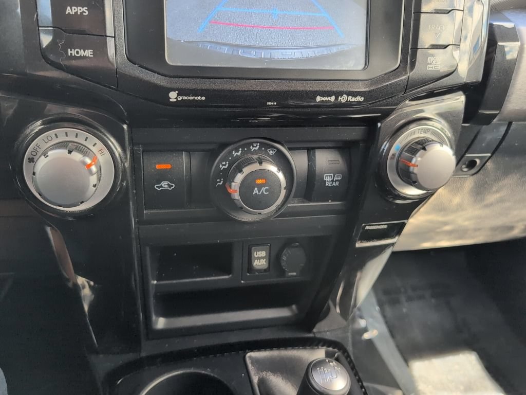 Used 2019 Toyota 4Runner TRD Off-Road Premium AWD/4WD image 19
