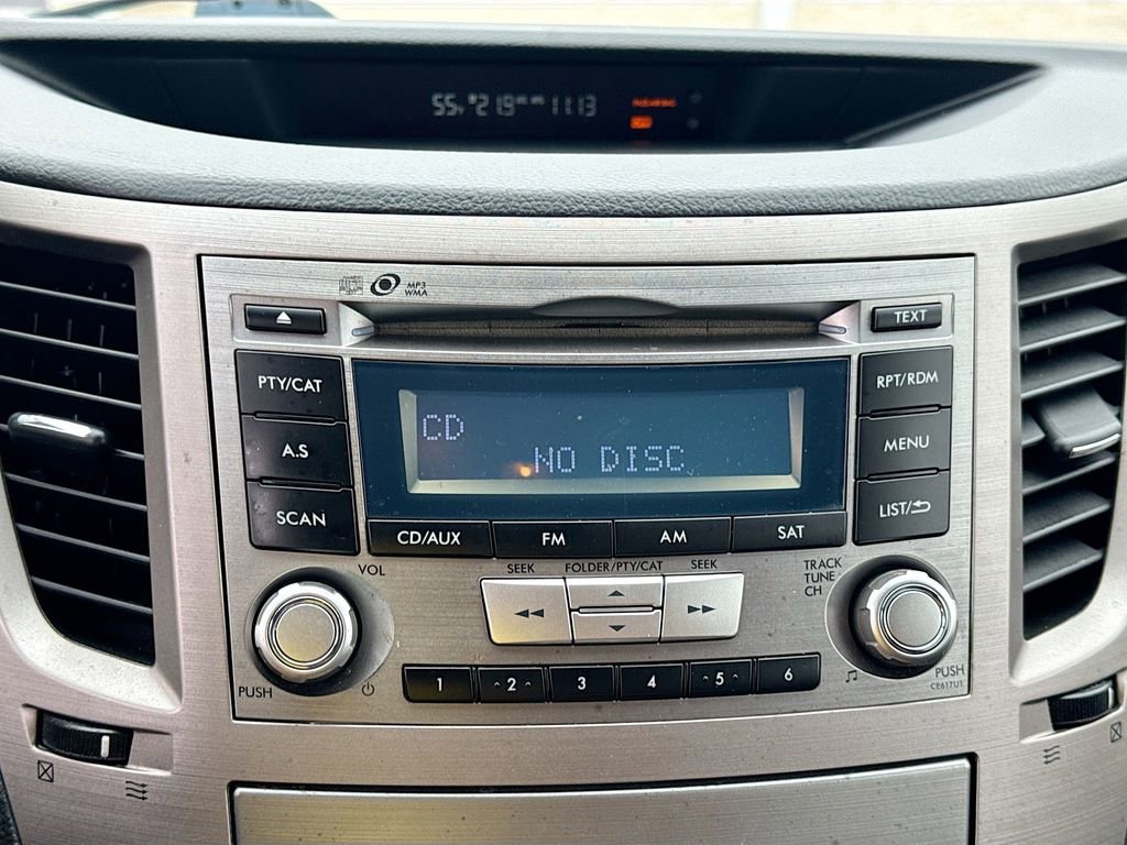 Used 2012 Subaru Outback 2.5i Premium image 17