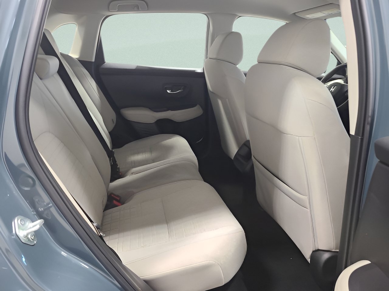 Used 2024 Honda HR-V LX image 12