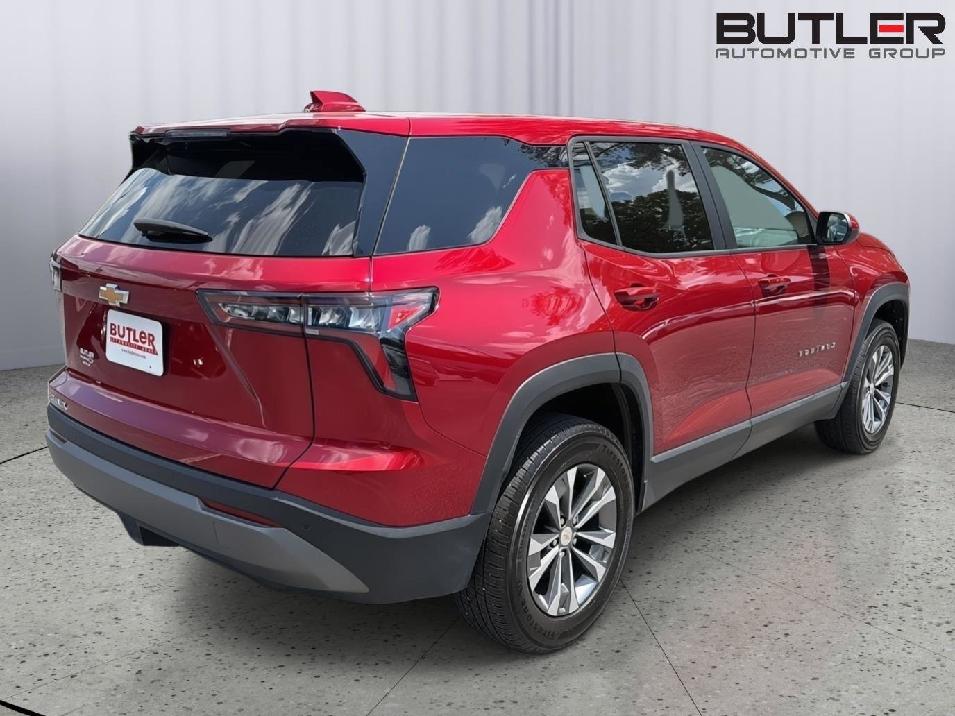 Used 2025 Chevrolet Equinox LT FWD image 6