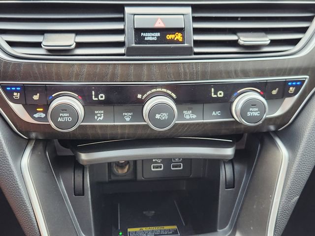 Used 2021 Honda Accord Touring image 17