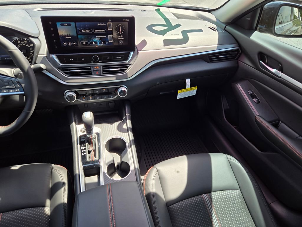New 2026 Nissan Altima 2.5 SR w/ SR Premium Package FWD image 12