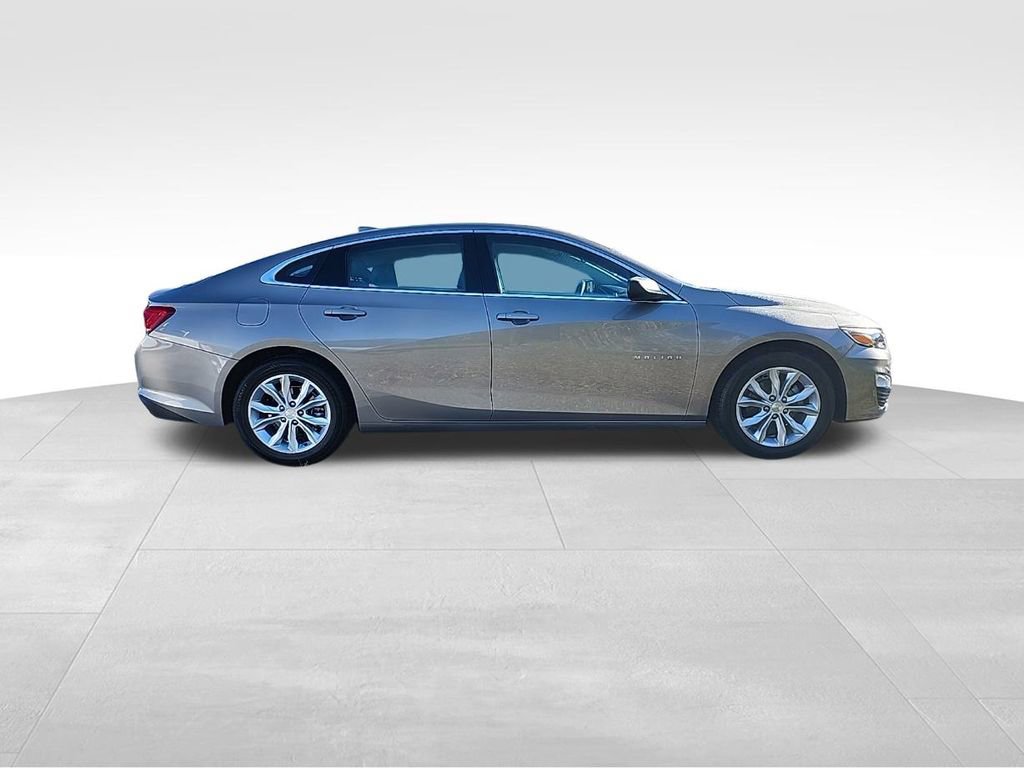 Used 2024 Chevrolet Malibu LT image 11