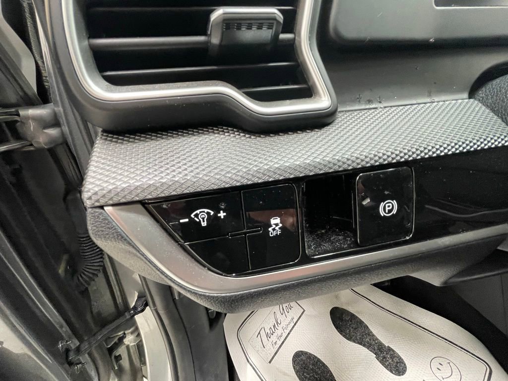 Used 2024 Kia Sportage LX image 13
