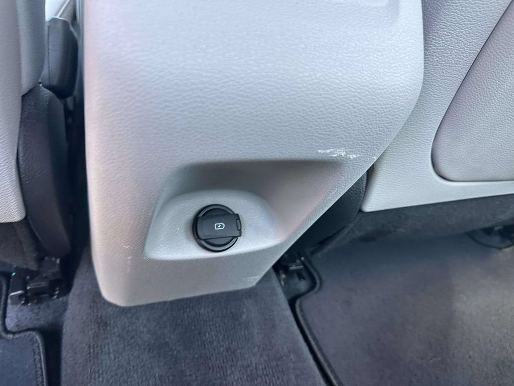 Used 2018 Hyundai Sonata SEL FWD image 11