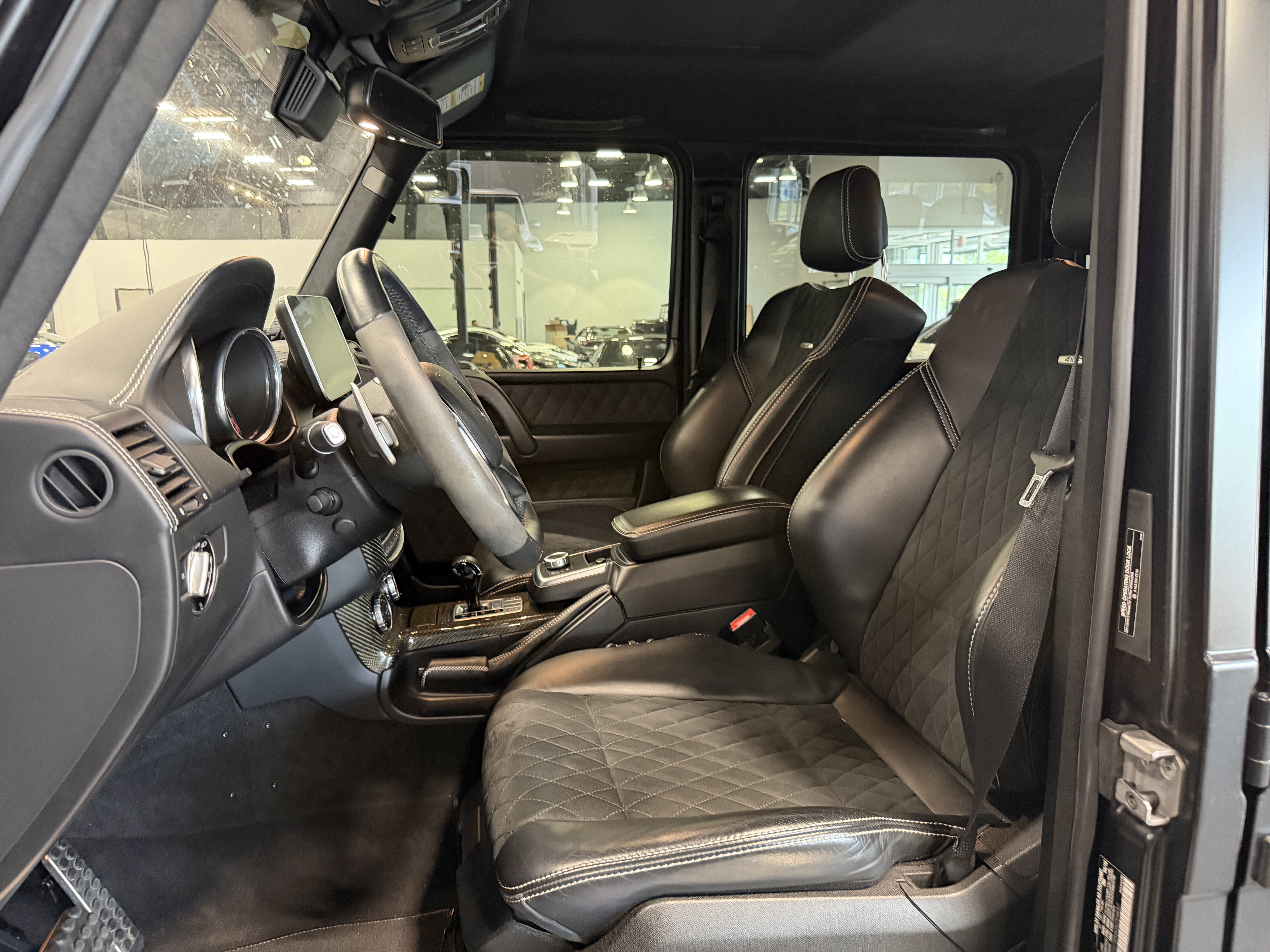 Used 2018 Mercedes-Benz G 550 Squared image 10