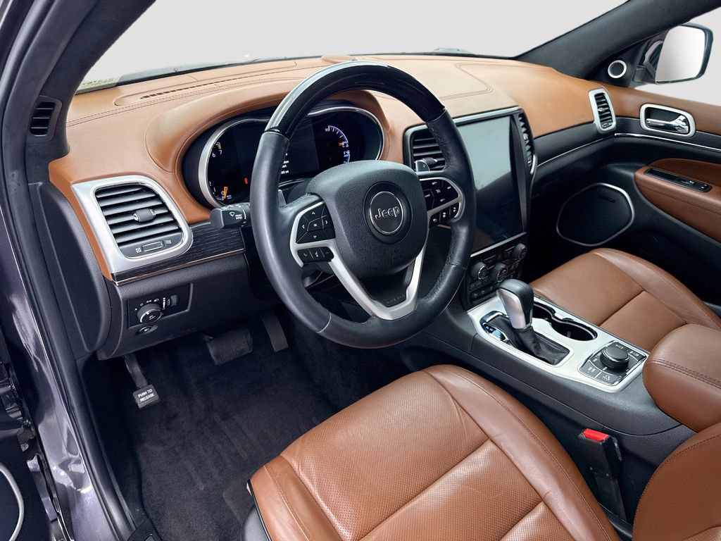 Used 2018 Jeep Grand Cherokee Summit w/ Platinum Series Group AWD/4WD image 9