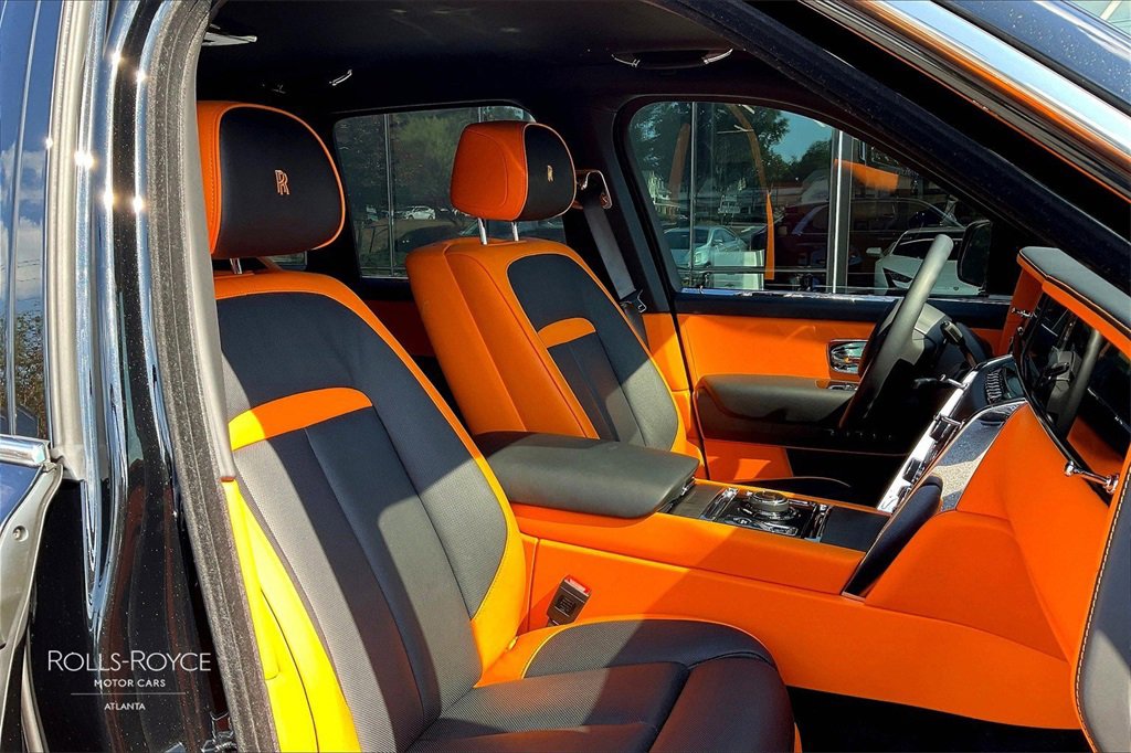 Certified 2025 Rolls-Royce Cullinan image 11