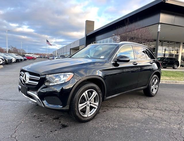 Certified 2017 Mercedes-Benz GLC 300 4MATIC image 4