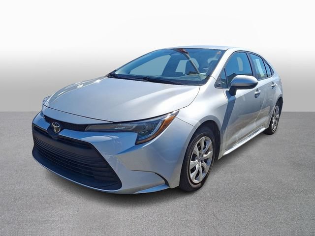Used 2024 Toyota Corolla LE FWD image 1