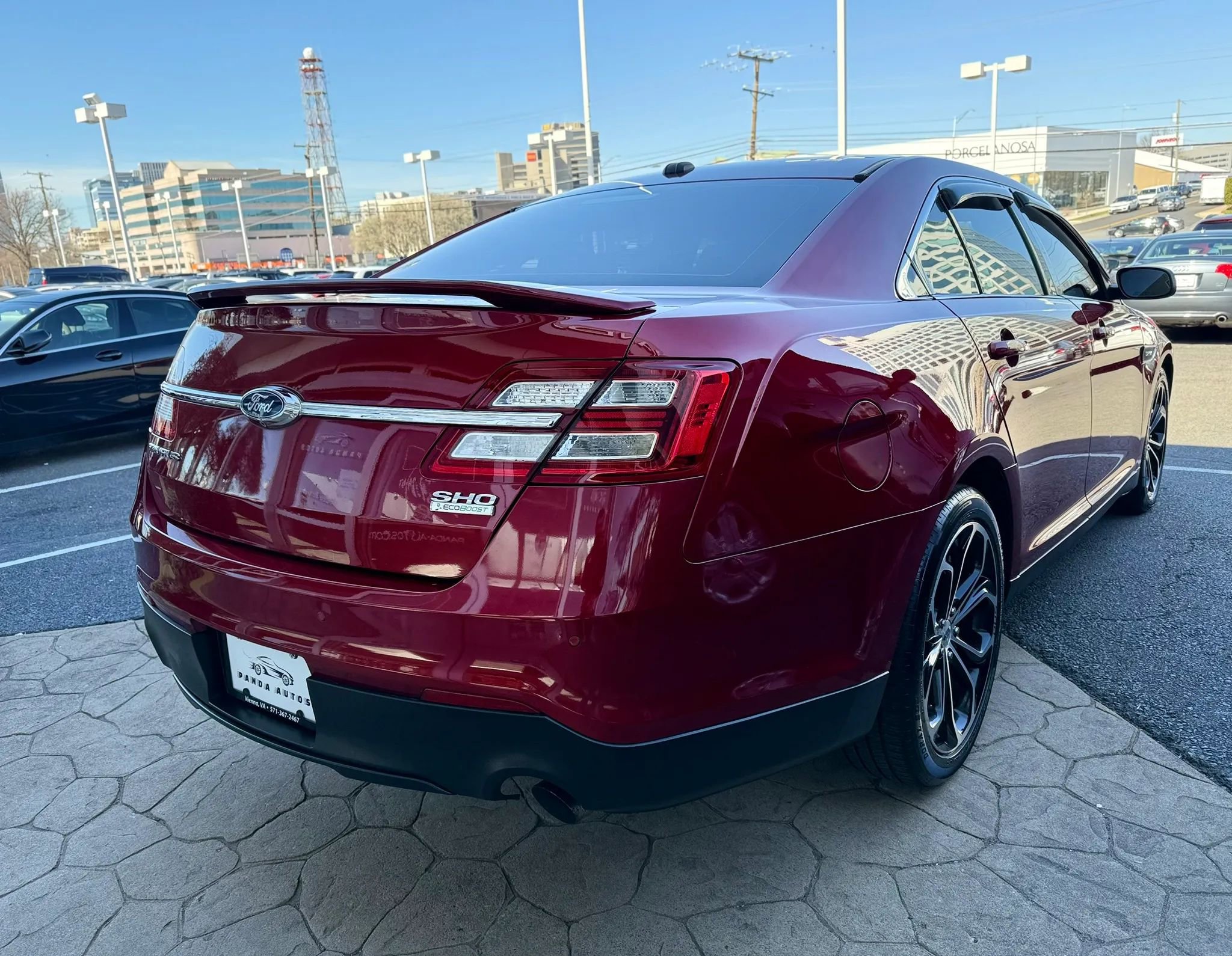 Used 2015 Ford Taurus SHO w/ Equipment Group 401A image 7