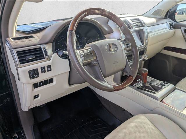Used 2012 Lexus GX 460 image 9