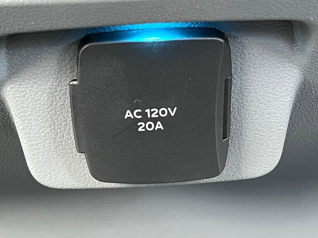 New 2025 Ford F150 Lightning Flash AWD/4WD image 39