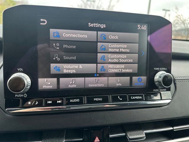 Used 2024 Mitsubishi Outlander ES image 13