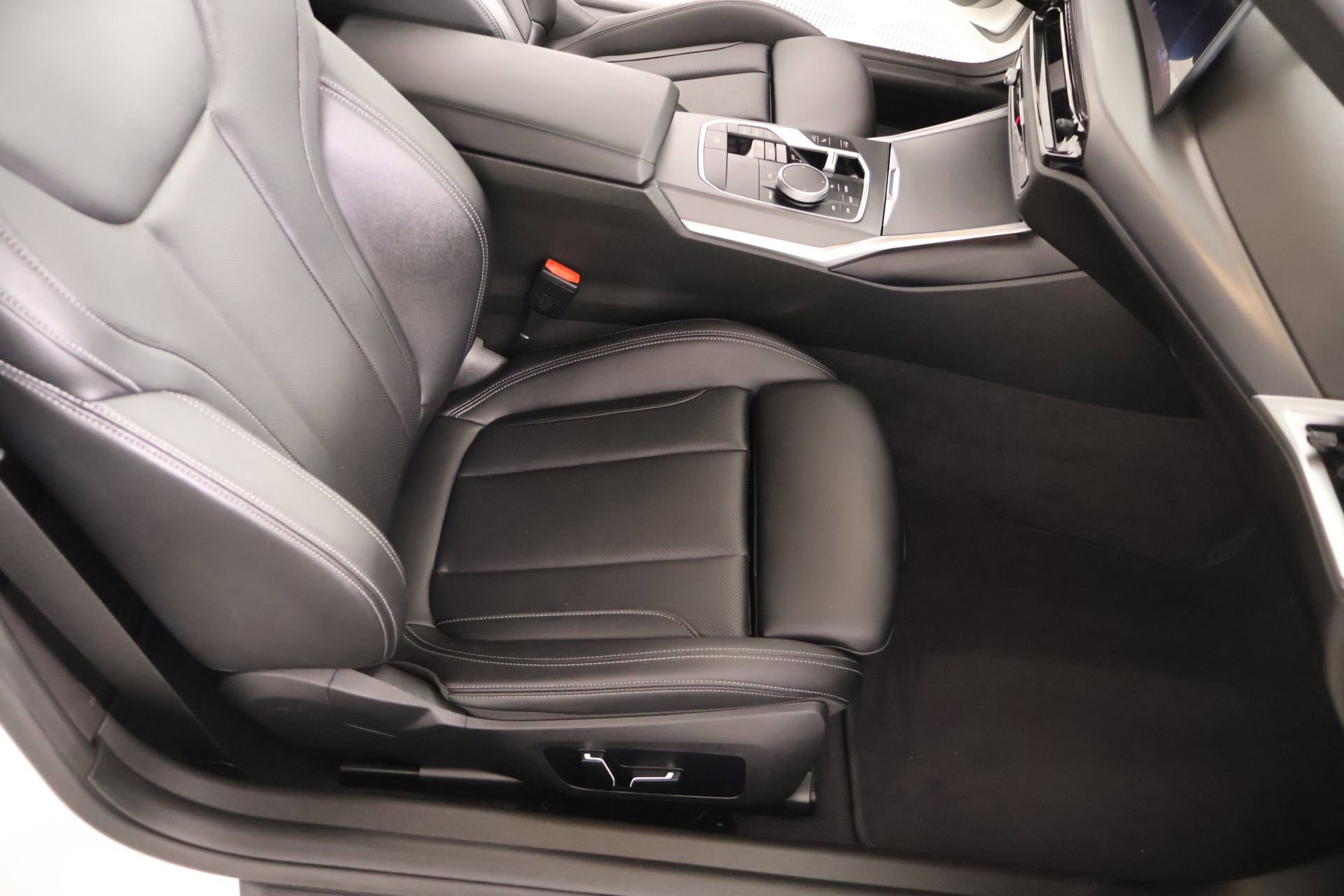 Used 2026 BMW 230i Coupe RWD image 14