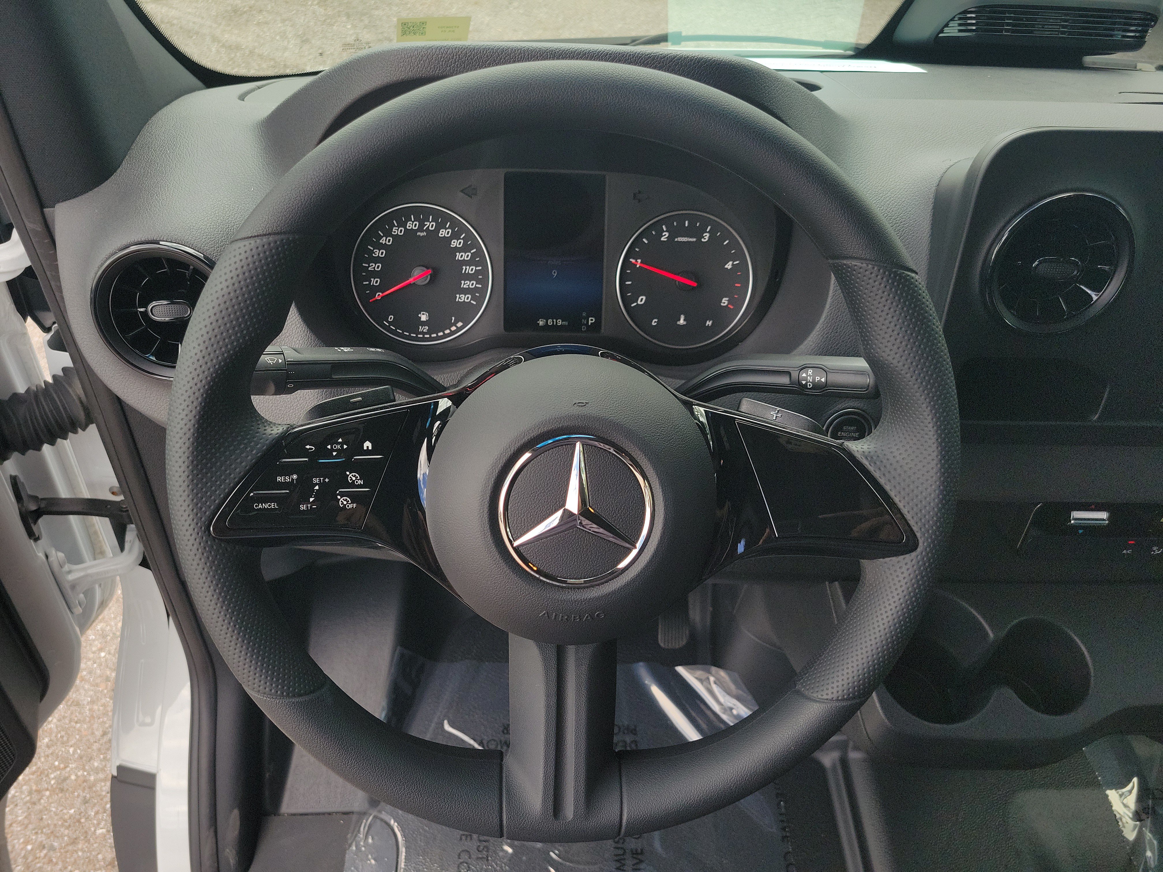 New 2025 Mercedes-Benz Sprinter 2500 image 27