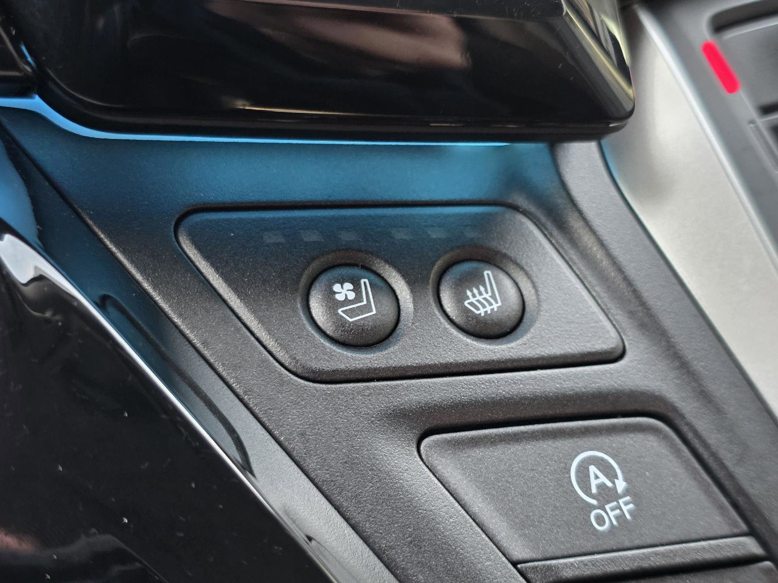 Used 2023 Honda Odyssey Elite image 17