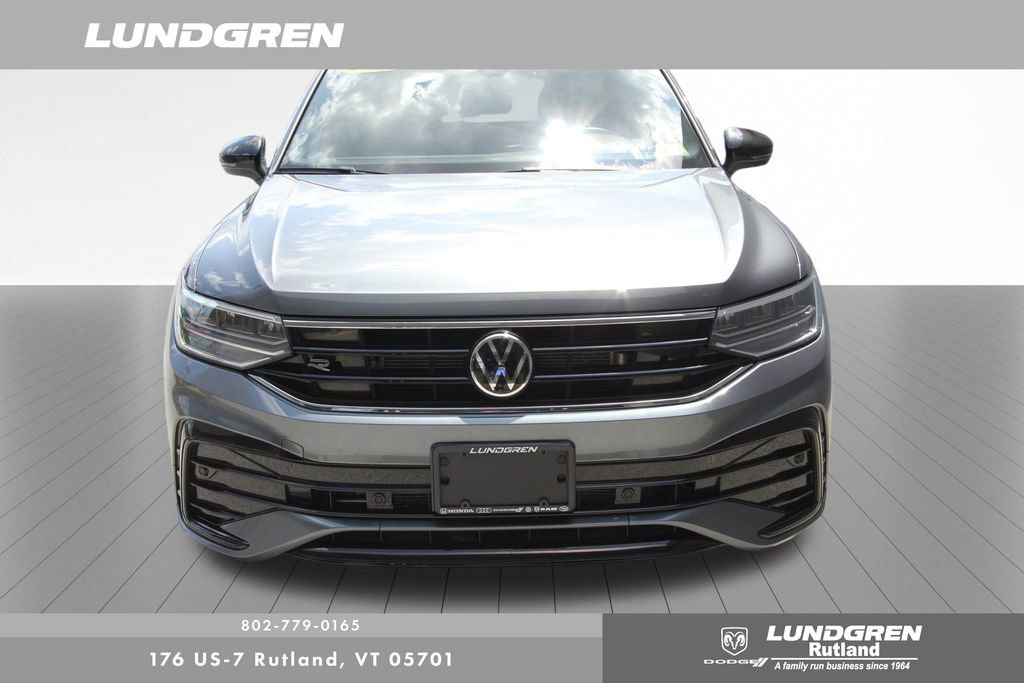 Used 2023 Volkswagen Tiguan SE R-Line AWD/4WD image 37