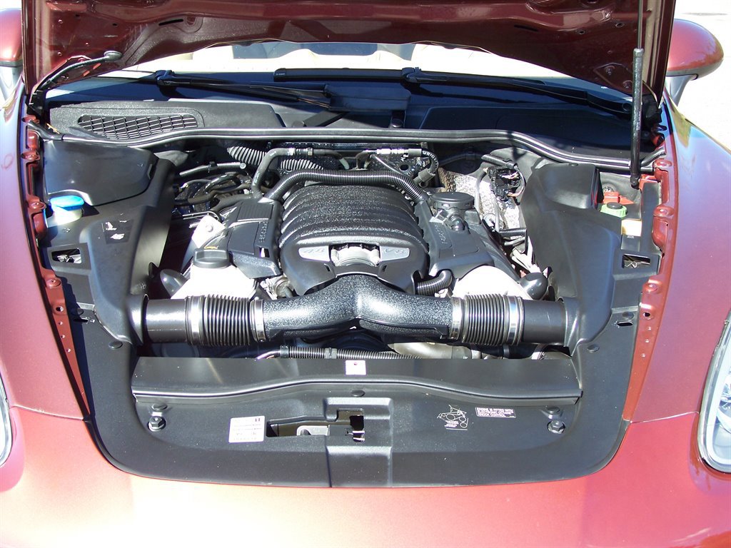 Used 2012 Porsche Cayenne S image 40