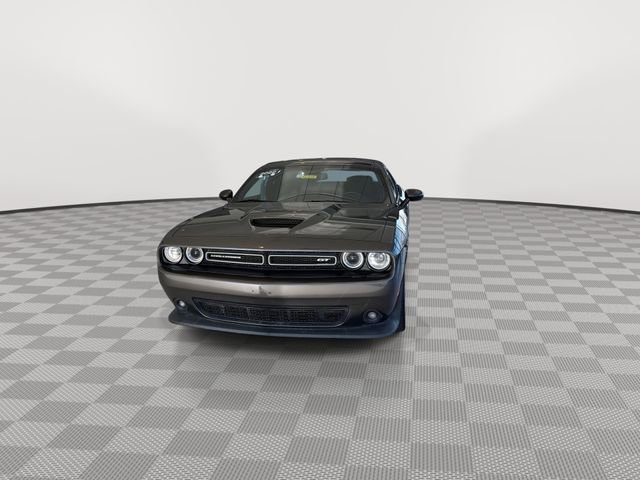 Used 2022 Dodge Challenger GT image 4