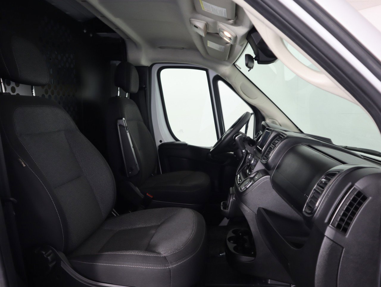 Used 2023 RAM ProMaster 2500 image 10