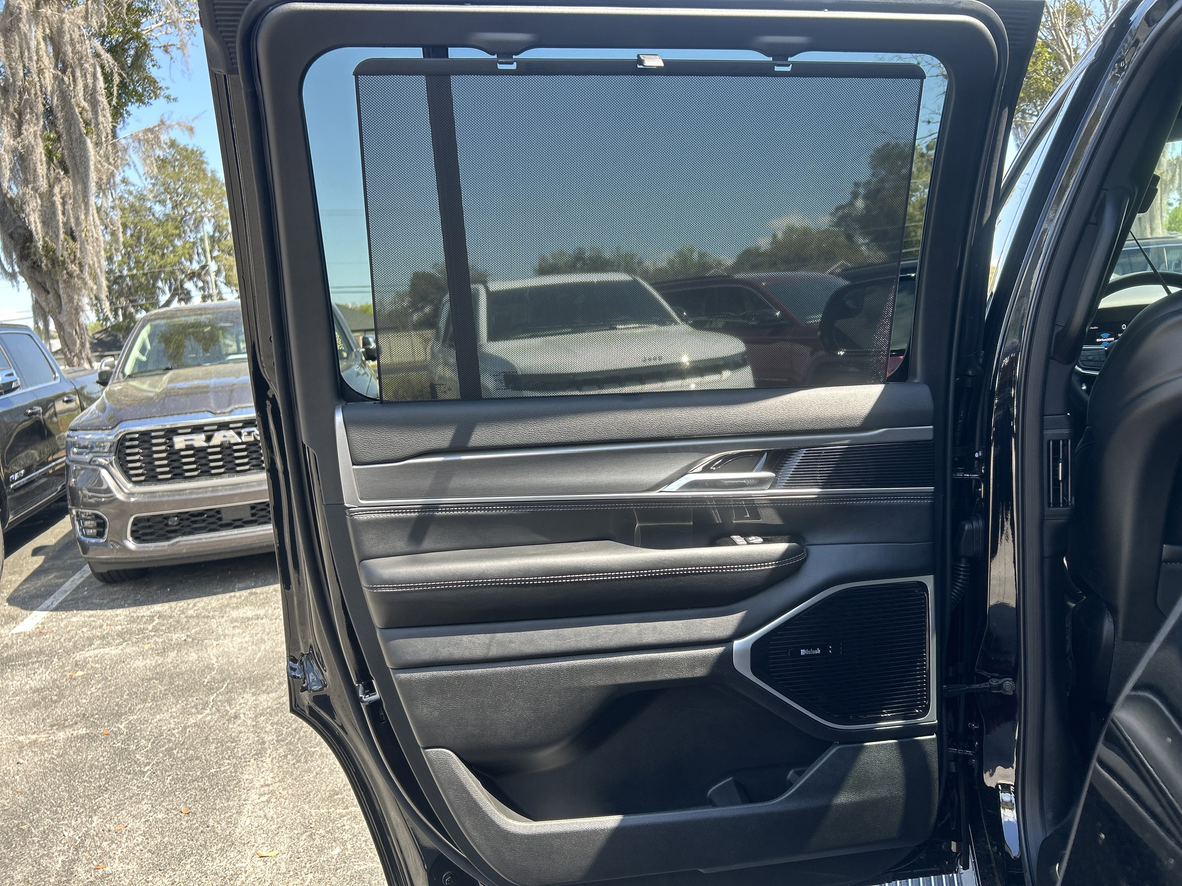 New 2026 Jeep Grand Wagoneer Limited image 35