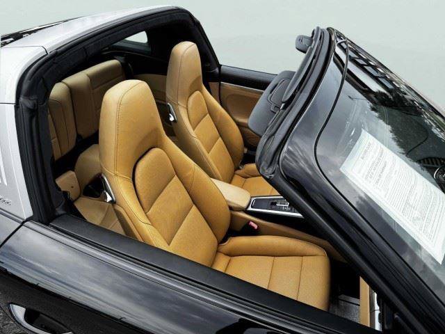 Used 2019 Porsche 911 Targa 4 AWD/4WD image 54