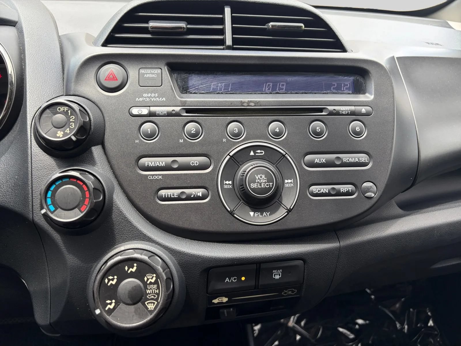 Used 2013 Honda Fit Sport image 21
