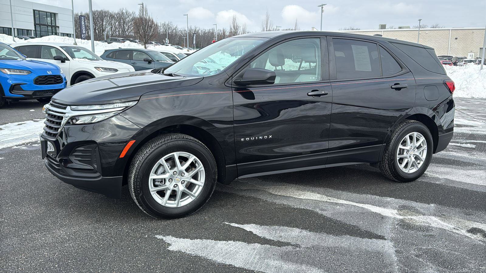 Used 2023 Chevrolet Equinox LS w/ LS Convenience Package image 12