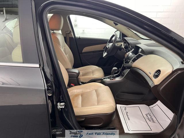 Used 2016 Chevrolet Cruze LTZ w/ Sun, Sound and Sport Package FWD image 37