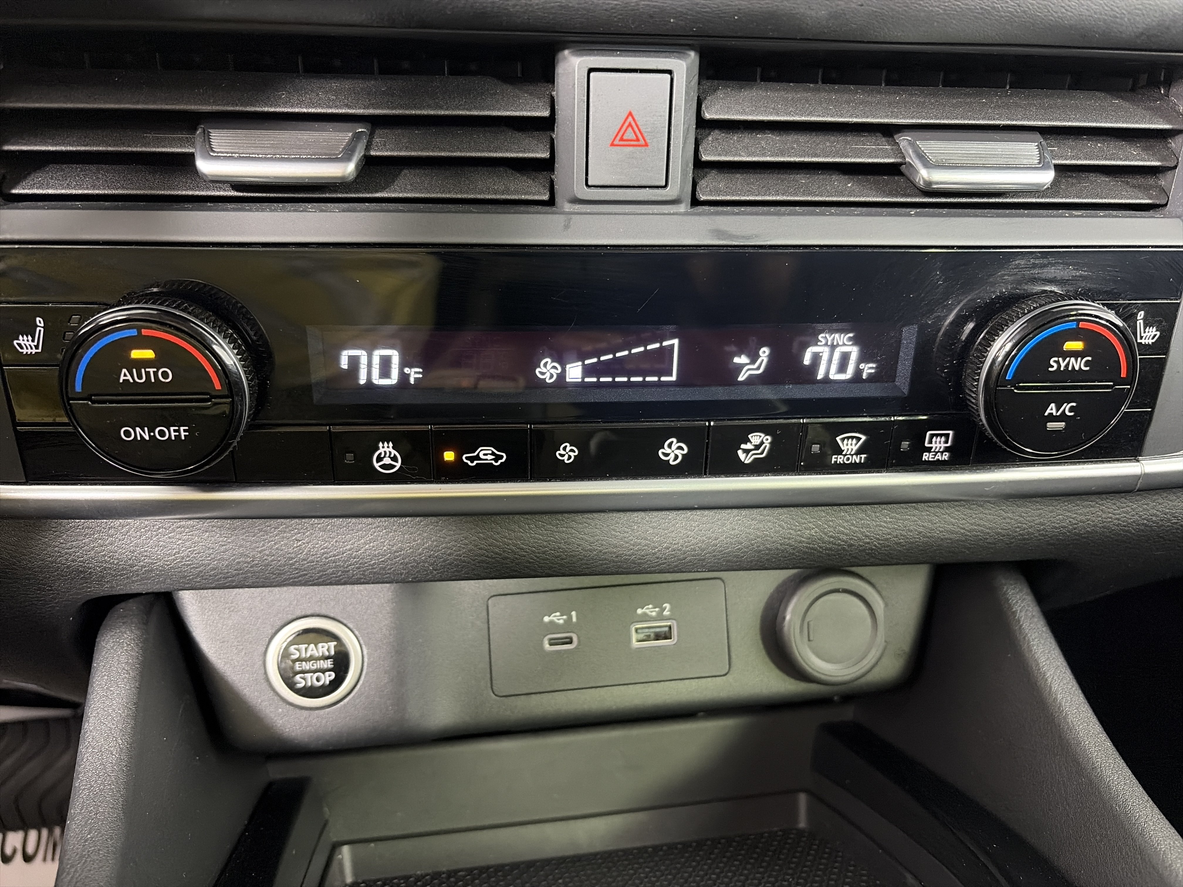 Certified 2023 Nissan Rogue SV w/ SV Premium B Package AWD/4WD image 22