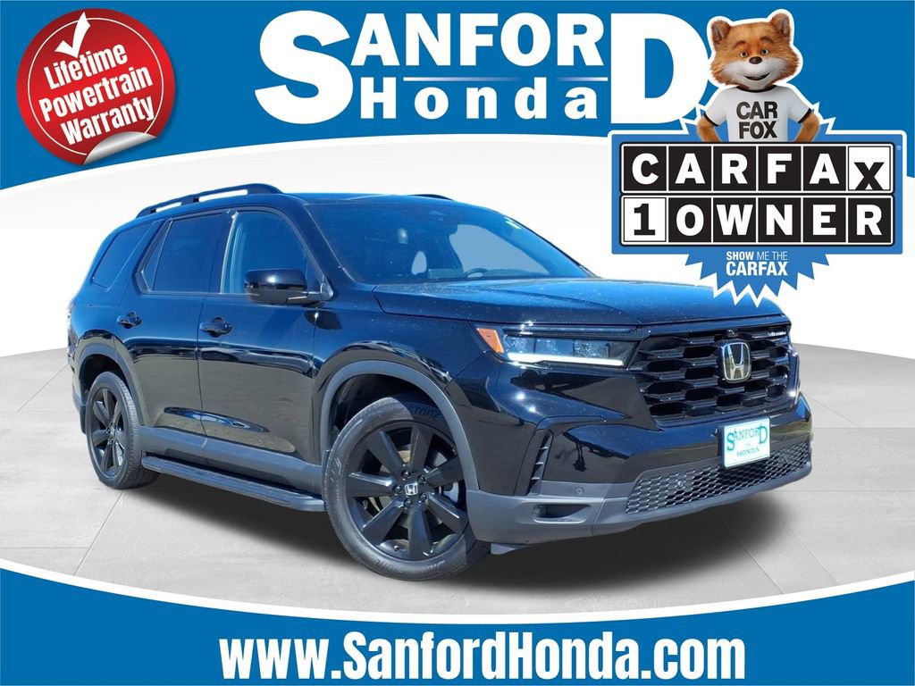 Used 2025 Honda Pilot Black Edition image 1