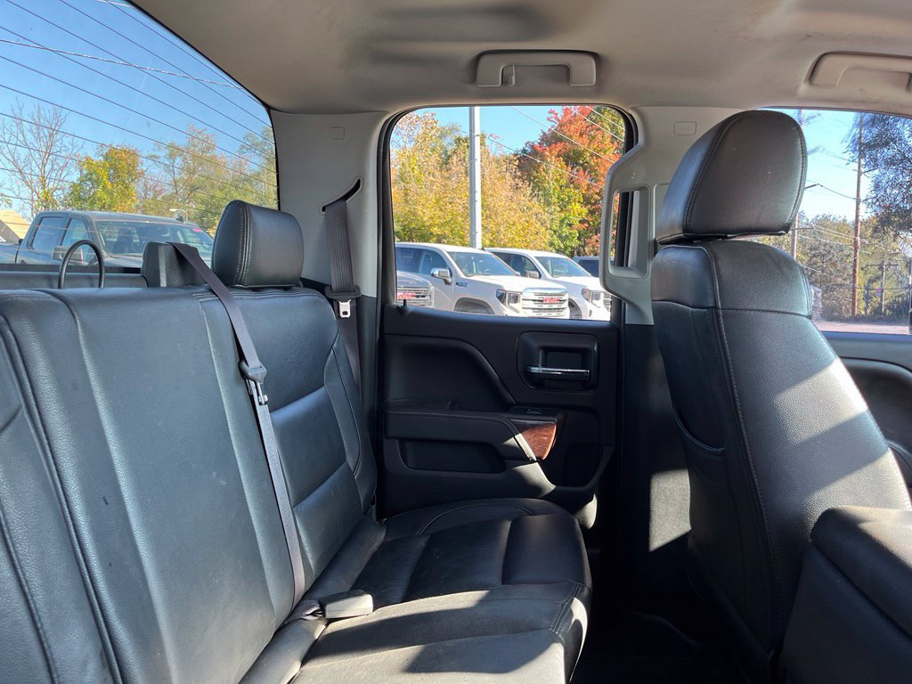 Used 2016 GMC Sierra 2500 SLE w/ SLE Preferred Package AWD/4WD image 36