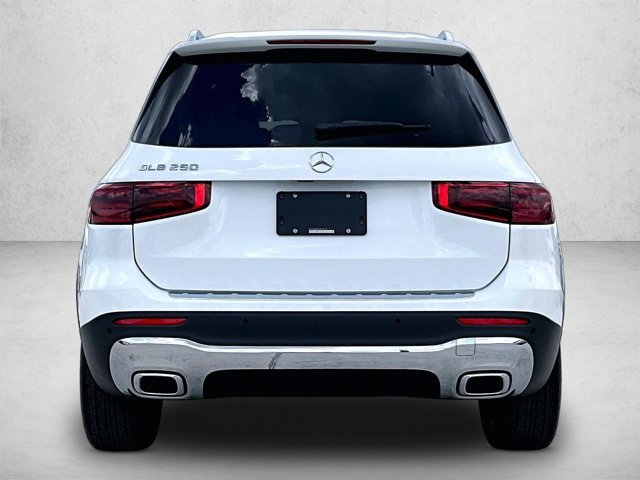 New 2026 Mercedes-Benz GLB 250 image 4