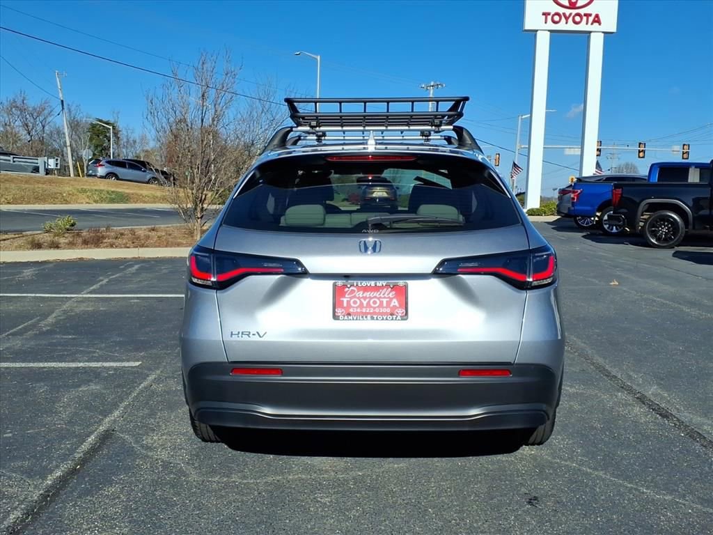 Used 2025 Honda HR-V LX image 24