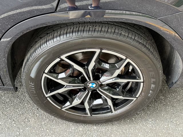 Used 2023 BMW X4 xDrive30i w/ M Sport Package AWD/4WD image 12