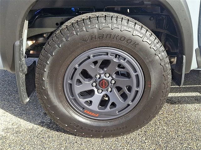 New 2026 Nissan Frontier PRO-4X w/ Pro-4x Convenience Package image 33