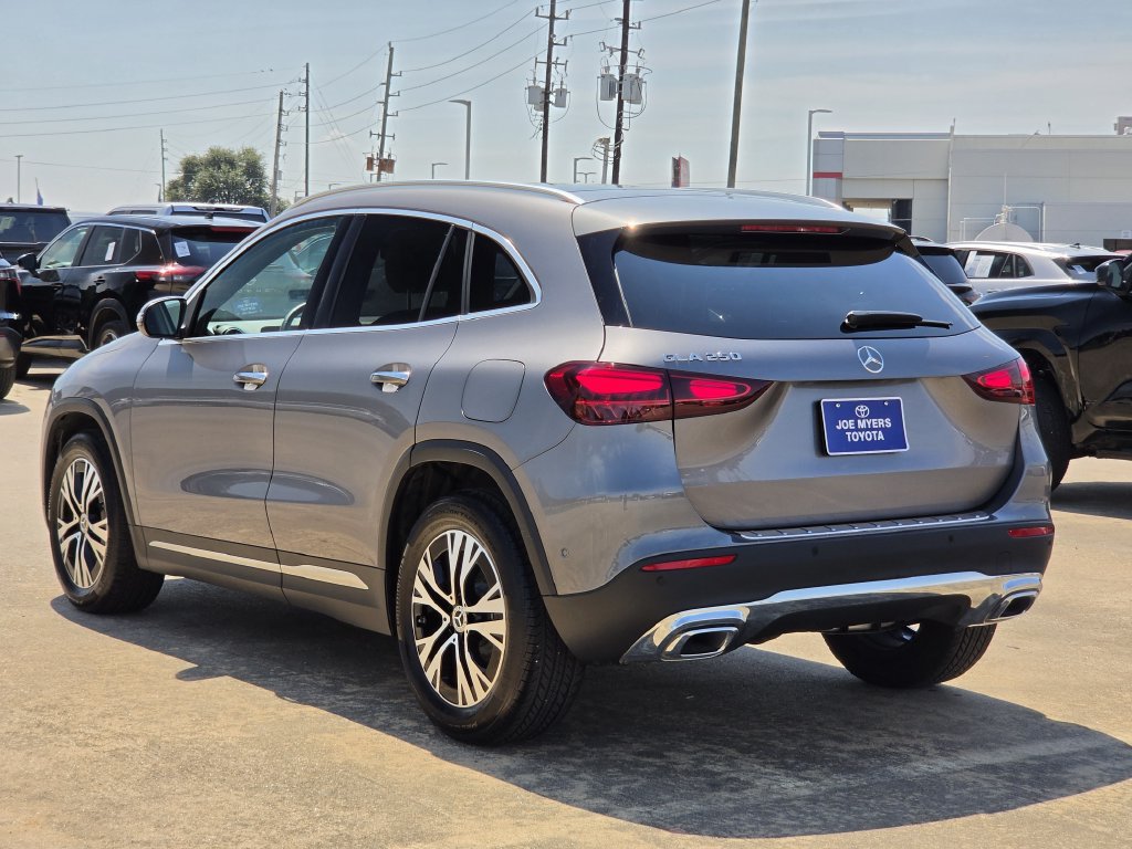 Used 2025 Mercedes-Benz GLA 250 image 7
