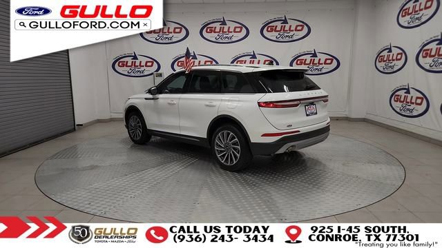 Used 2023 Lincoln Corsair Reserve image 6