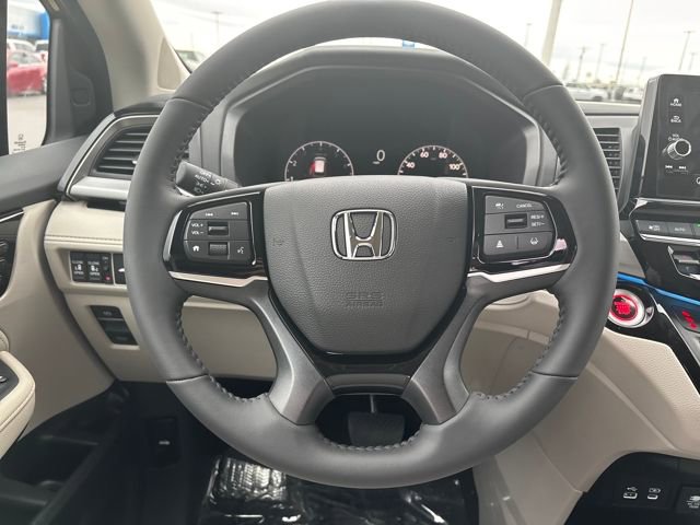 New 2026 Honda Odyssey Touring image 14