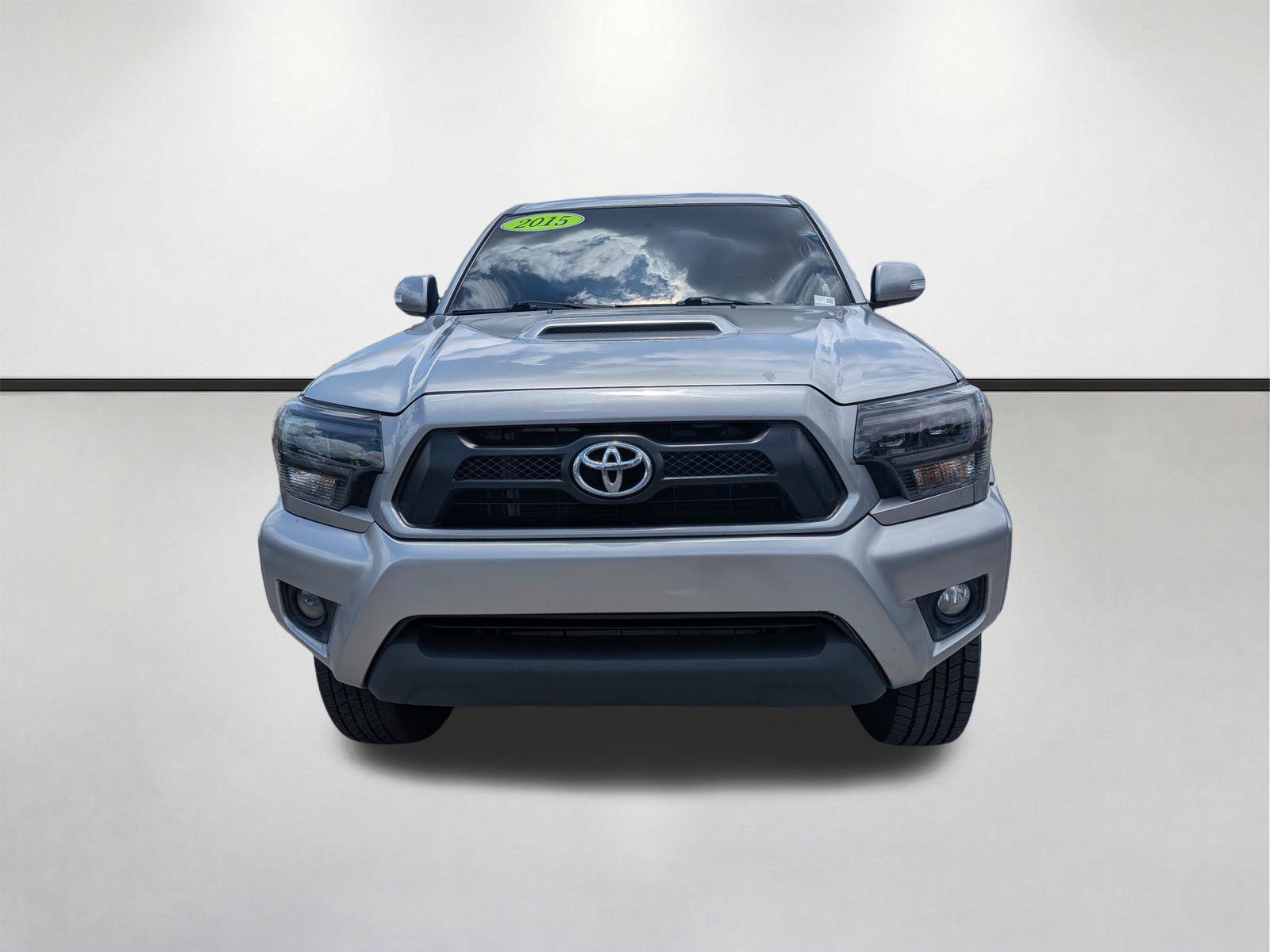 Used 2015 Toyota Tacoma 4x4 Double Cab w/ TRD Sport Package image 9