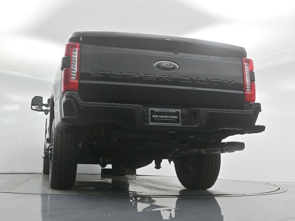 New 2025 Ford F250 Lariat w/ Lariat Ultimate Package image 49