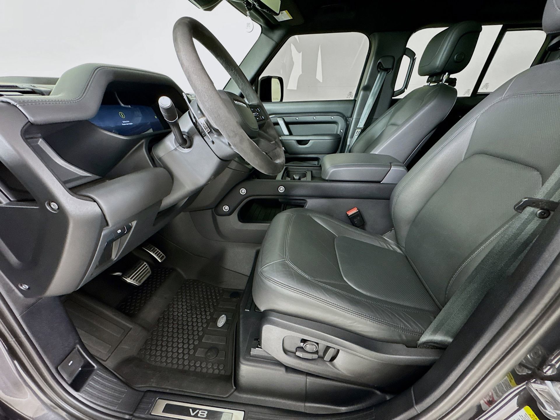 Used 2024 Land Rover Defender 110 Carpathian Edition image 22